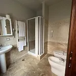 Le Ganze شيبرانو